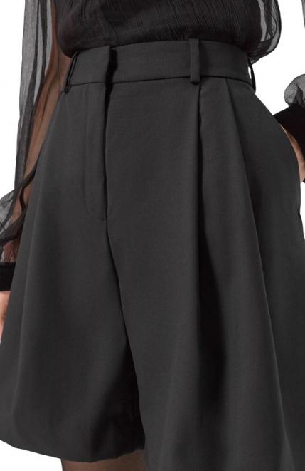 Шерстяные шорты Nina Ricci