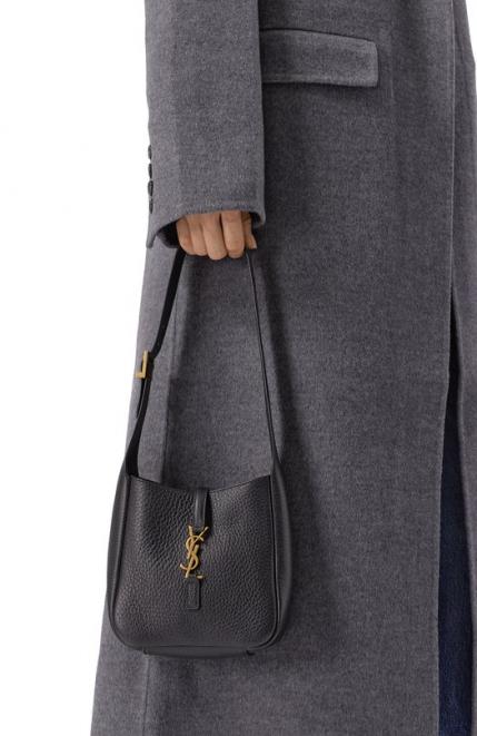 Сумка le 5 à 7 Supple baby Saint Laurent