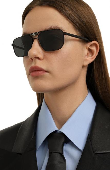 Солнцезащитные очки Prada