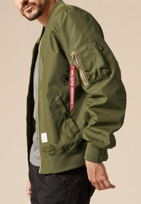 Ветровка Alpha Industries