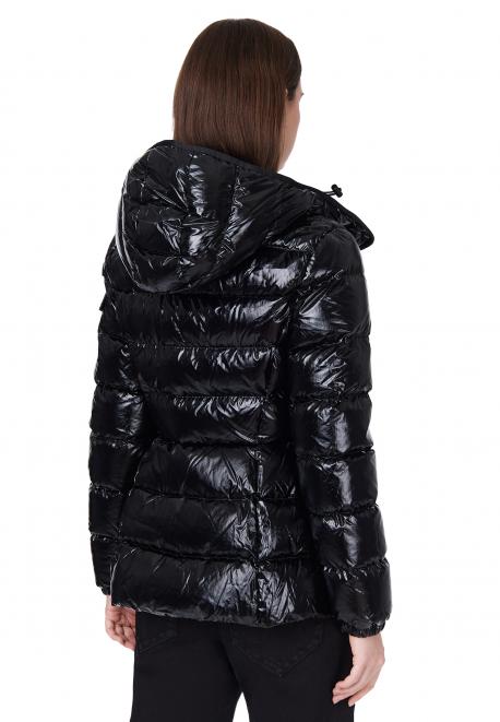 Пуховик Moncler