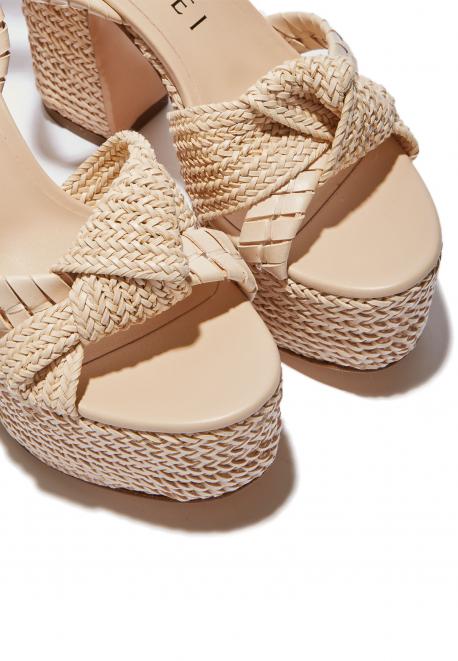 Босоножки Casadei