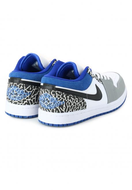Кроссовки Nike
