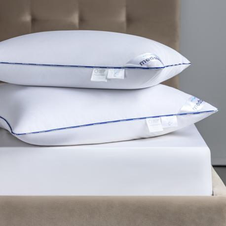 Подушка  Медео M 70х70см 1300 г MEDSLEEP