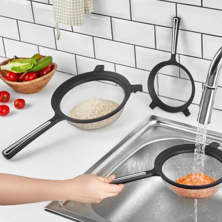 Дуршлаг  средний с ручкой 17 см в ассортименте Baroness Kitchen