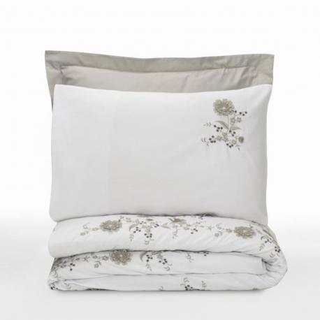 Комплект постельного белья   3d embroidered Двуспальный 8680108068656 Cotton box