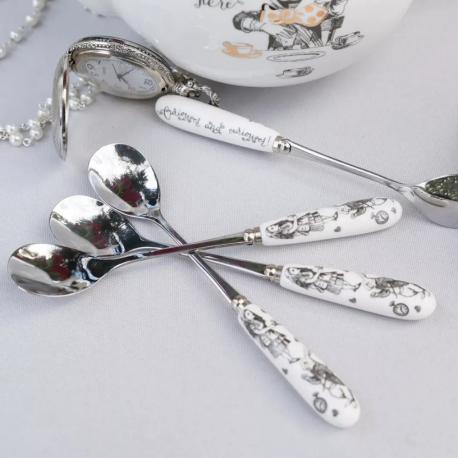 Набор  из 4 чайных ложек Алиса в Стране чудес V&A KITCHEN CRAFT