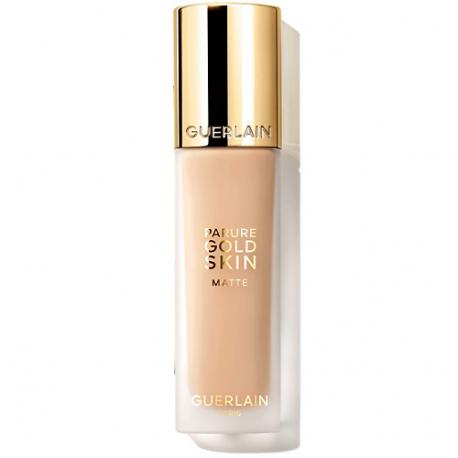 Ухаживающее тональное средство с матовым финишем SPF 15-PA+++ Parure Gold Skin Matte GUERLAIN