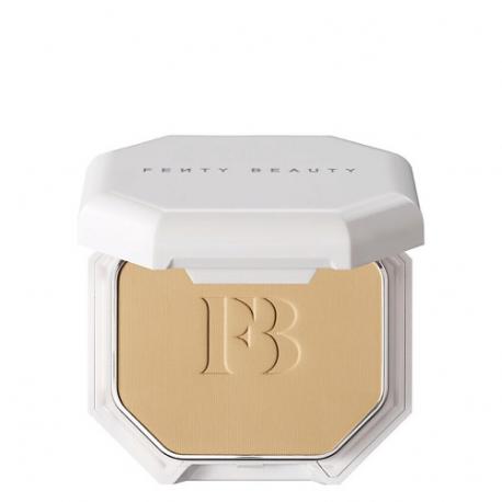 Компактная пудра By Rihanna Pro Filt'R Soft Matte FENTY BEAUTY