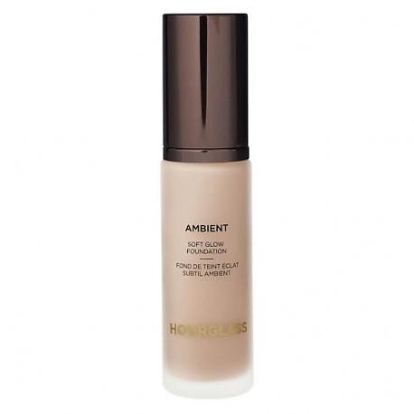 Тональный крем с мягким сиянием Ambient Soft Glow Hourglass
