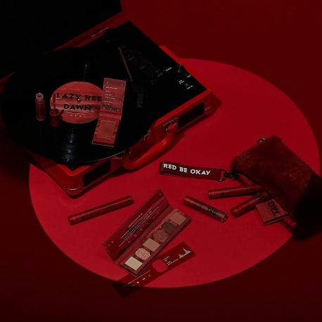 Жидкая матовая помада для губ Tag Lazy Red Matte Lip TOO COOL FOR SCHOOL