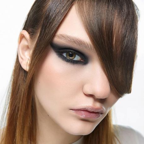 Тональная основа SKIN FUTURE суперстойкая INFLUENCE BEAUTY