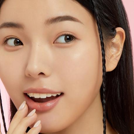 Тональная основа-кушон для лица Soft blur cushion foundation Kaja