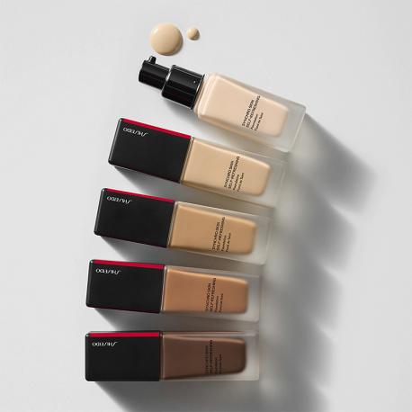 Устойчивое тональное средство для свежего совершенного тона SPF 30 Synchro Skin Self-Refreshing SHISEIDO