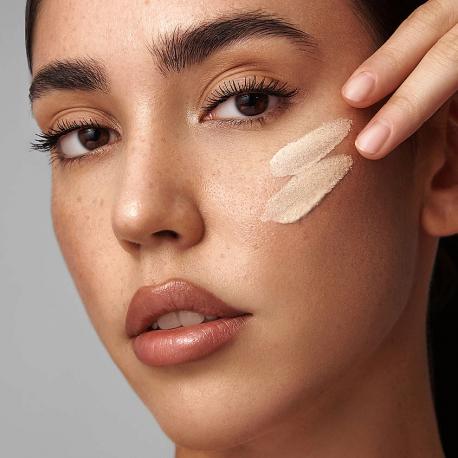 Матирующая тональная основа Soft Matte Foundation ЛЭТУАЛЬ