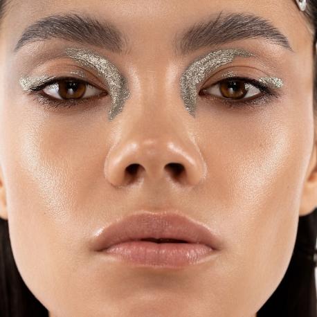 Консилер IMITATION легкий с подсвечивающим эффектом INFLUENCE BEAUTY
