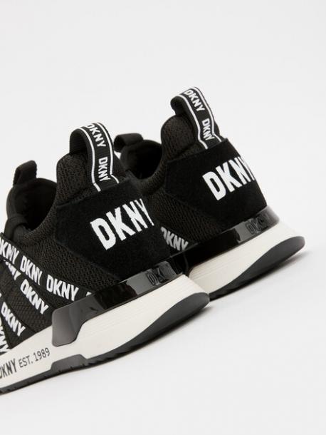Кроссовки и кеды DKNY