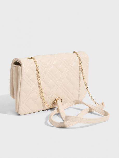 Клатчи Love Moschino