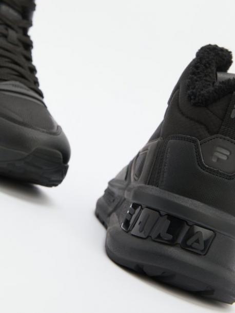 Кроссовки и кеды FILA