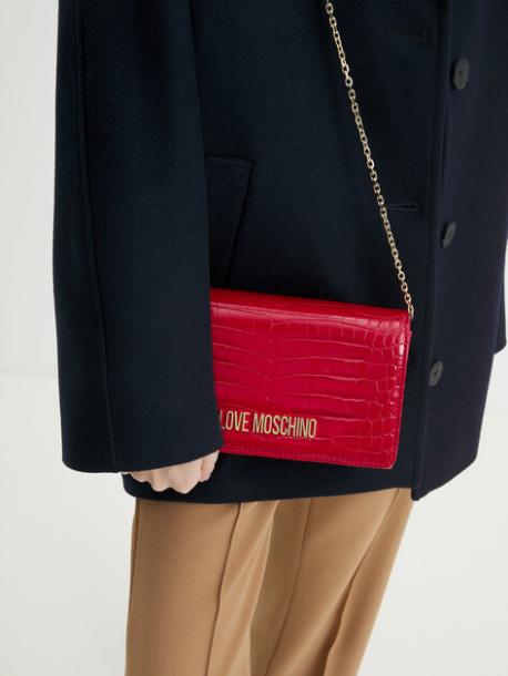 Клатчи Love Moschino