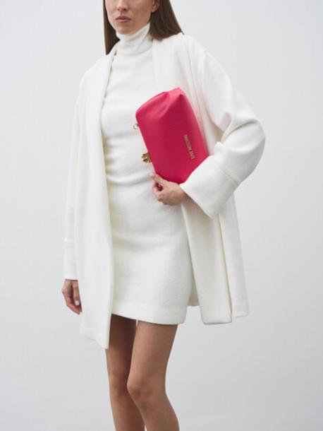 Клатчи Love Moschino