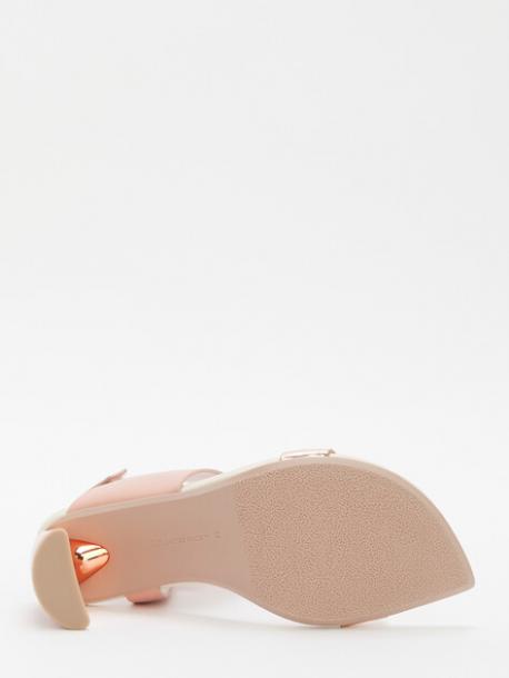 Босоножки United Nude