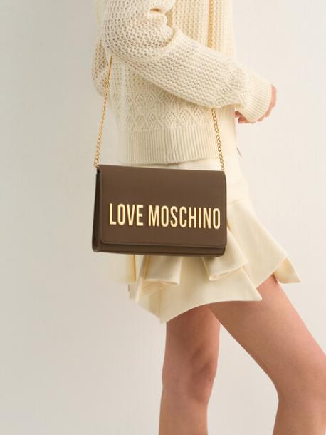 Клатчи Love Moschino