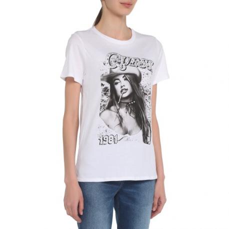 Футболки и топы Guess