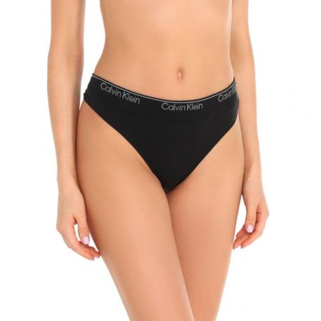 Белье и купальники Calvin Klein