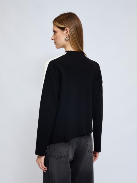 Ассиметричный свитер с воротником-стойкой ZOLLA