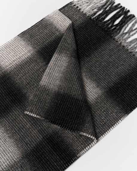 Тканевый шарф в клетку с длинной бахромой ZOLLA