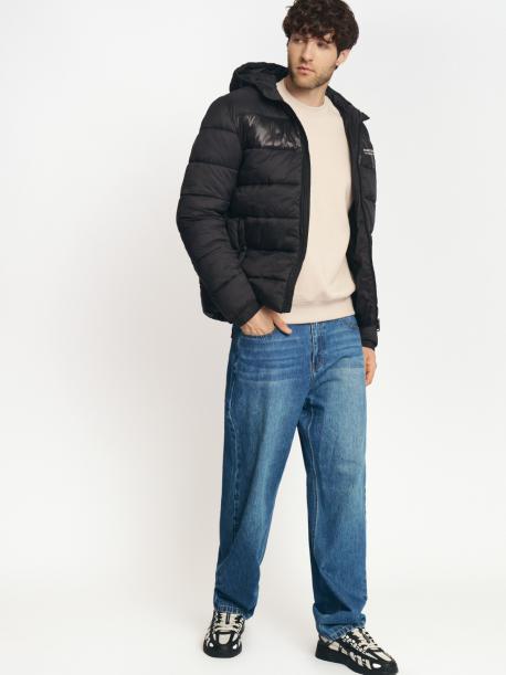 Куртка с капюшоном и утеплителем ZOLLA