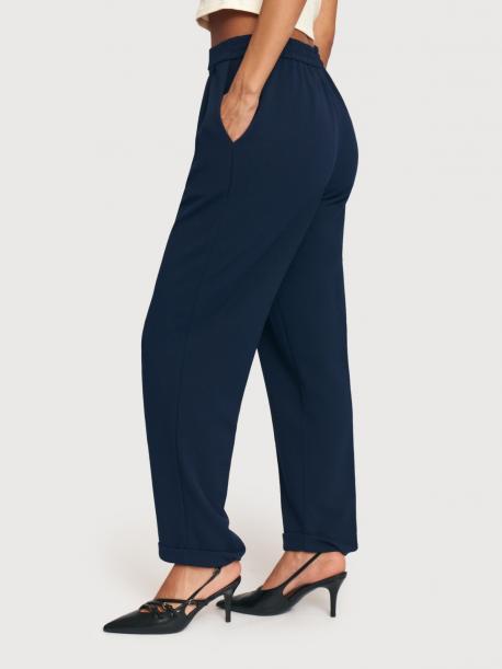 Брюки Carrot на резинке со стрелками ZOLLA