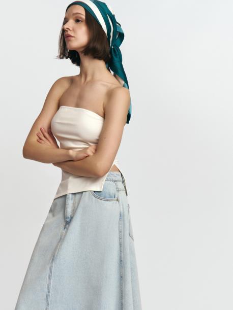Трикотажный топ-бандо с открытыми плечами ZOLLA