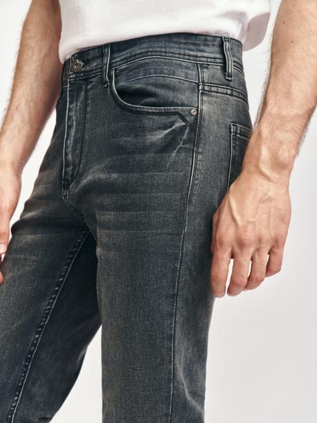 Джинсы фасона Tapered ZOLLA