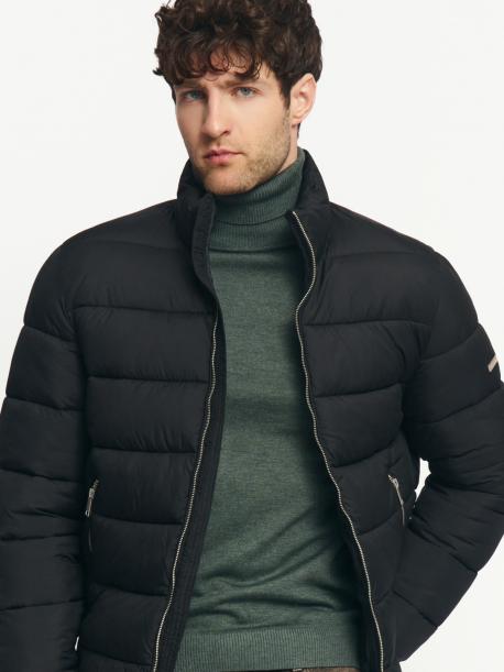 Лёгкая тёплая куртка на молнии с воротником-стойкой ZOLLA