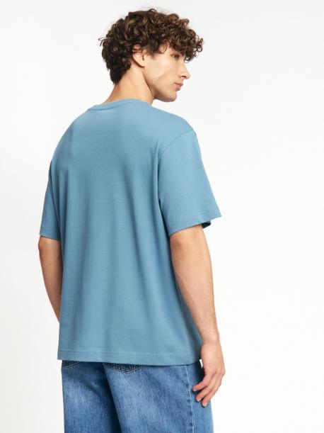 Однотонная базовая футболка из хлопка ZOLLA