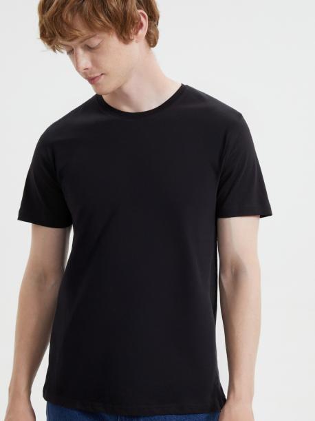 Однотонная базовая футболка из хлопка ZOLLA