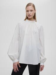 Блуза c воротником стойка и объемными рукавами, цвет – молочный Aimclo