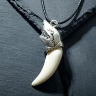 Кулон унисекс "Клык акулы", цвет белый в чернёном серебре, 45 см Queen fair
