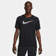 Беговая футболка , силуэт прямой, размер L, черный Nike