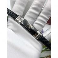 Мужской браслет на застежке имеет внешнее сходство с брендом "Ck" Plamen
