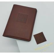 Обложка для паспорта , натуральная кожа, подарочная упаковка, коричневый William Morris