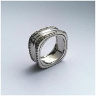 Кольцо помолвочное , бижутерный сплав, циркон, размер 18, серебряный ( VERBA )