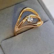 Кольцо переплетенное, бижутерный сплав, циркон, искусственный камень, размер 16, золотой Нет бренда