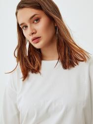Блуза с вышивкой пайетками белая (56) Lalis