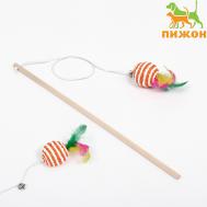 Дразнилка-удочка с плетеным шариком и цветными перьями на деревянной ручке, оранжевый Пижон