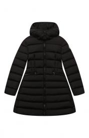 Пальто Moncler