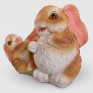 Фигура декоративная  заяц с зайчонком играют 23 см Тпк полиформ