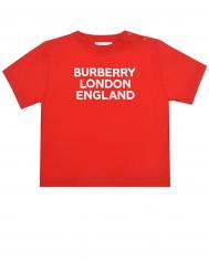 Красная футболка с белым логотипом Burberry